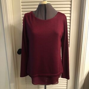 Papillon Burgundy Lined Sweater with Decorative Bow  Size M